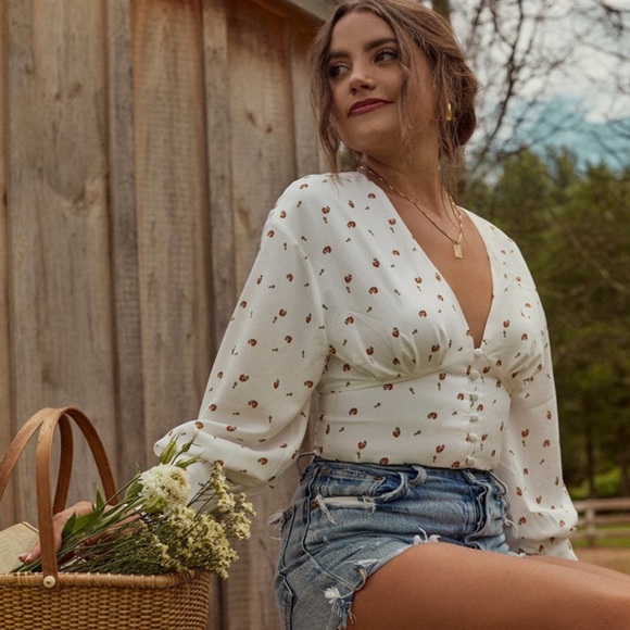 Backyard Roses by Tess Christine Alex Button Front Rose Top - Picture 1 of 15
